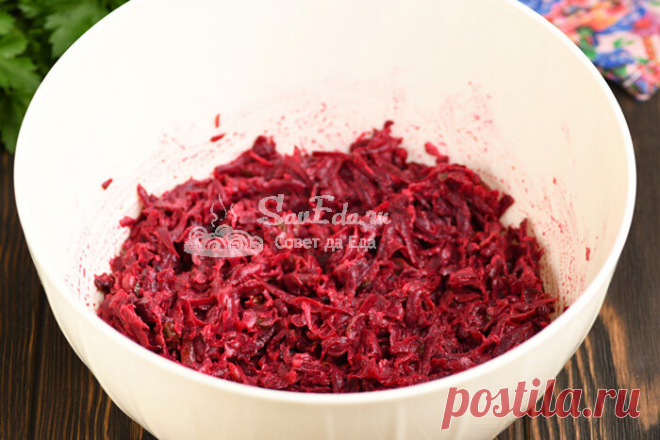 Из свеклы и соленых огурцов готовлю вкусную закуску (необычная подготовка огурцов) | Совет да Еда | Яндекс Дзен