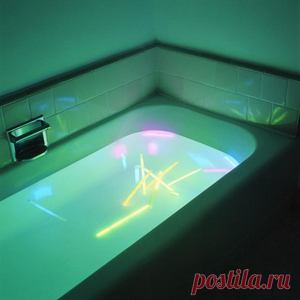 Ванна с подсветкой