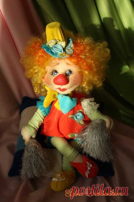 Игрушки, цветы и украшения своими руками