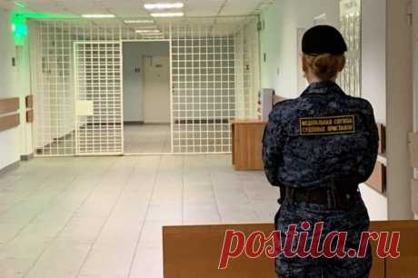 В Санкт-Петербурге арестовали мужчину за убийство девочки в 1999 году. В ходе допроса подозреваемый признал свою вину.