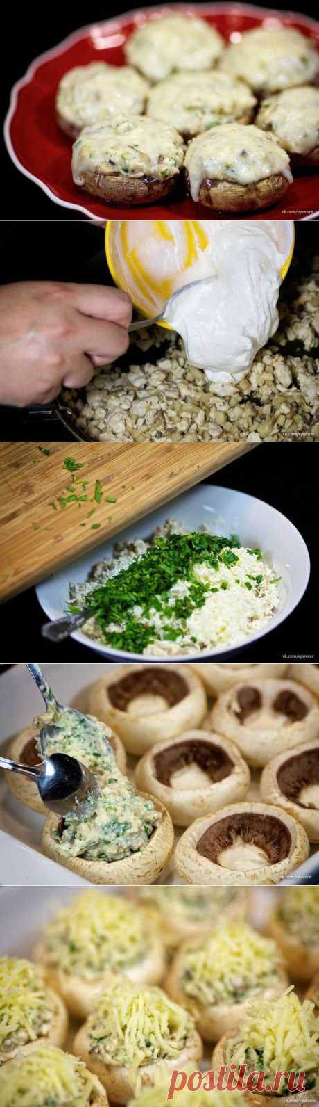 Шампиньоны с курицей и сыром