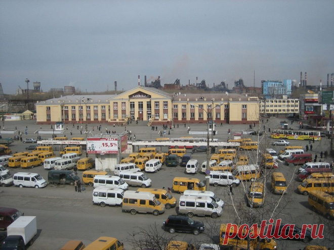 ГОРОД НИЖНИЙ.ТАГИЛ...ПРИВОКЗАЛЬНАЯ ПЛОЩАДЬ