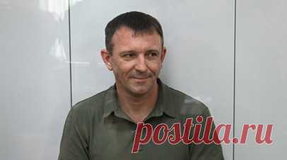 Генерал-майор Попов обжаловал домашний арест. Генерал-майор Иван Попов обжаловал свой домашний арест, сообщили РИА Новости в 235-м гарнизонном военном суде. Читать далее