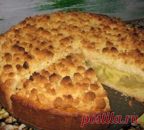 Яблочный пирог "Царский"! Потрясающе вкусный пирог на песочном тесте с нежной яблочно-сливочной начинкой и с хрустящей посыпкой.По настоящему — царский!