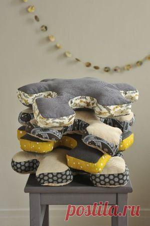 Подушки - пазлы