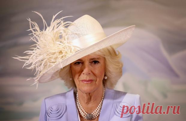 Камилла Паркер-Боулз отмечает 74-летие: герцогиню поздравили Кембриджи и Елизавета II