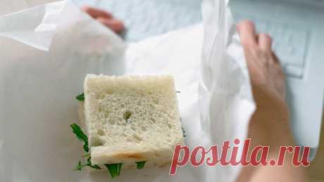 BBC Learning English - 6 Minute English / What your lunch says about you What do you eat for lunch? Sandwiches are the most popular lunchtime meal in the UK, but why?