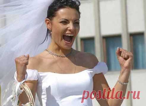 ​- Свадьба без драки - не свадьба! - сказала невеста и врезала свекрови по морде!!!!!!))))))