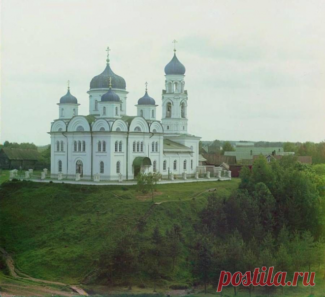 14. Торжок. Церковь Михаила Архангела.  
|  Торжок. «Наследие С. М. Прокудина-Горского»