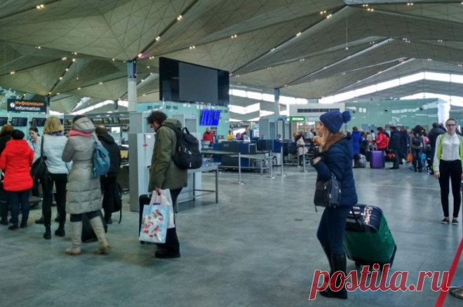 В «Пулково» рассказали о работе аэропорта на фоне погодных условий. Воздушная гавань продолжает бесперебойно обслуживать авиакомпании и пассажиров.