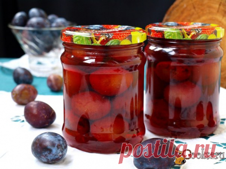 Сливы в сиропе на зиму Сливы в сиропе на зиму - вкусная заготовка, которая подойдёт для десерта. Сливы можно съесть просто так, а из сиропа приготовить желе или разбавить водой и выпить как компот. Мой муж любитель таких заготовок, может открыть банку и съесть всё сам. Для аромата я также добавила в сироп корицу. Расчёт на 2 банки по 0.5 л.