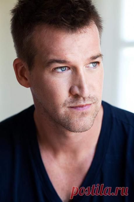 Кеннет Митчелл, 25 ноября, 1974
• 24 февраля 2024