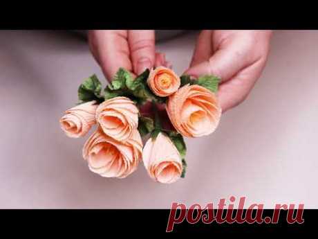 Простые розы за 5 минут из бумаги / DIY Simple roses for a bouquet of paper - YouTube

Решила показать вам самый простой способ сделать розочки для композиции из гофробумаги, такие розы может сделать каждый.