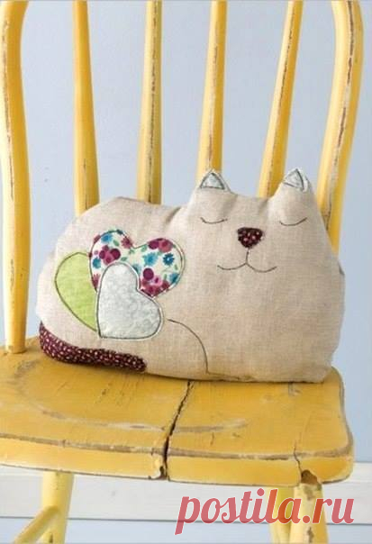 (2) Море идей - рукоделие, декор дома, поделки и hand made. Милые подушечки-кошечки для тех, кто любит пушистиков, но не может их завести