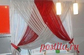 СОВЕТЫ ПО ШИТЬЮ ШТОР 
Как рассчитать расход ткани на штору 

Итак, перед нами стоит задача - сшить простую штору из двух половинок и занавеску из тюля или органзы. И занавески и портьеры будут удерживаться на карнизе с помощью шторной ленты. Именно такой вариант оформления окна и демонстрирует верхнее фото. Эти шторы висят в нашем ателье и естественно мы сшили их сами.
Показать полностью…