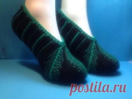 Вязание спицами ТАПОЧКИ-СЛЕДКИ, СВЯЗАННЫЕ УКОРОЧЕННЫМИ РЯДАМИ