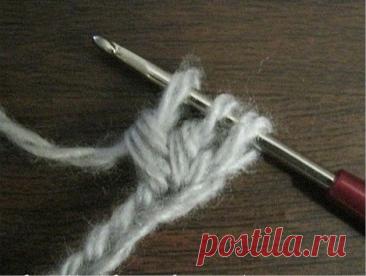 How to crochet pompons to trim the edge of the product