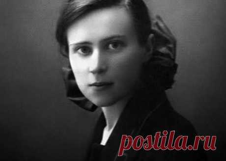 Эффект Зейгарник. Вы когда-нибудь сталкивались с навязчивыми мыслями о незаконченной работе? Или вспоминали частично законченное дело или проект, который не давал вам спать по ночам? Недочитанную книгу?  Наверняка, и часто. Это происходит потому, что незавершенные действия запоминаются намного лучше. Этот эффект открыла советский ученый Блюма Зейгарник. Подробнее о нем,и о том, как его можно использовать в обучении