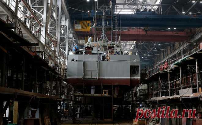 ОСК сокращает персонал на построившем «Кометы» для Черного моря заводе. ОСК сократит часть сотрудников рыбинского судостроительного завода «Вымпел» из-за нехватки новых заказов. На первом этапе будет уволено менее 5% сотрудников, но сокращения могут продолжаться до конца года