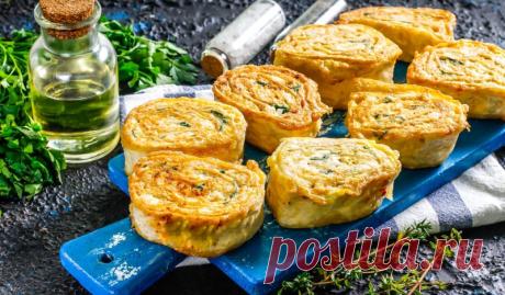 Жареные рулетики из лаваша с курицей и плавленым сыром