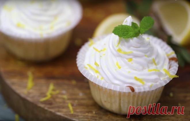 ​Легкие лимонные капкейки