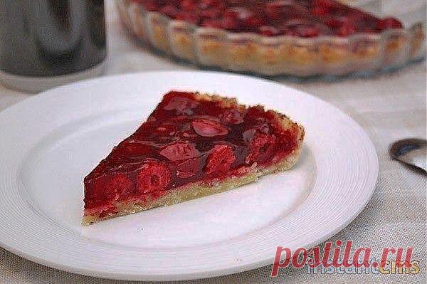 Вишневый пирог из творожного теста 

Ингредиенты:
150г сливочного масла
150г муки
150г творога
180г сахара
500г вишни
10г желатина