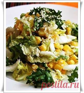 Салат из пекинской капусты с кукурузой.