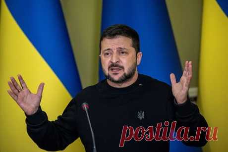 В России ответили на слова Зеленского о заморозке украинского конфликта. Сохранение конфликта на Украине в такой явной форме — вопрос выживания политического режима президента страны Владимира Зеленского и его самого, убежден первый зампред комитета Госдумы по международным делам Дмитрий Новиков. В беседе с «Лентой.ру» он ответил украинскому лидеру на его нежелание замораживать конфликт.