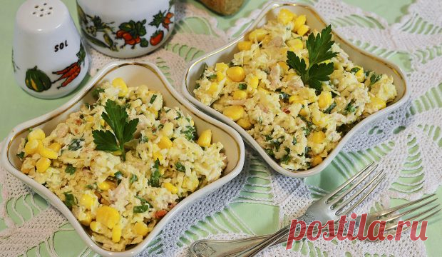 Салат из редьки с курицей - рецепт приготовления иллюстрированный детальной поэтапной инструкцией с фотографиями. Попробуй - это просто и вкусно!