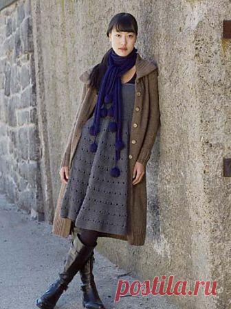 Шарф с помпонами