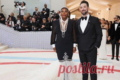 Серена Уильямс объявила о беременности. Американская теннисистка Серена Уильямс объявила о второй беременности. 41-летняя спортсменка выложила фотографию, на которой она присутствует на благотворительном балу Met Gala с округлившимся животом вместе с мужем, бизнесменом Алексисом Оганяном. «Я была так взволнованна», — написала она.