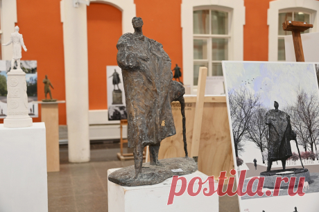 В Санкт-Петербурге откроют памятник Федору Шаляпину. В Петропавловской крепости в Санкт-Петербурге выбрали эскиз памятника музыканту Федору Шаляпину: по результатам архитектурного конкурса первое место заняла работа скульптора Евгения Ротанова и архитектора Ивана Кожина.