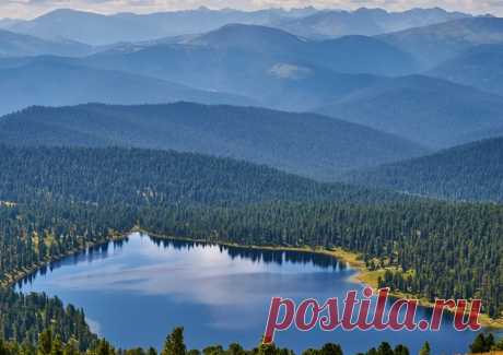 Озеро Светлое, Ергаки, Красноярский край. Автор фото – Михаил Пошехонов: