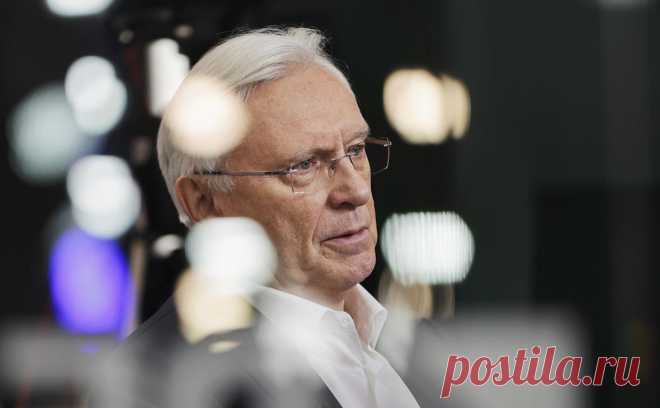 Глава КАМАЗа — РБК: «Это не просто охлаждение рынка, это коллапс». Второй год гендиректор КАМАЗа Сергей Когогин прибывает на ПМЭФ на беспилотном грузовике. В прошлый раз ему было скучно. Что изменилось сейчас и как поколенческий сдвиг влияет на концепцию пользования авто он рассказал РБ