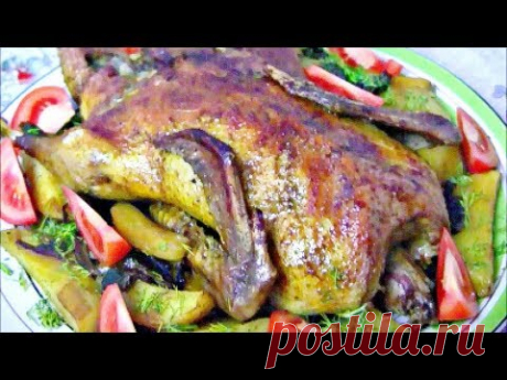 Утка в духовке ( в рукаве ) с яблоками и картошкой / Рецепт сочной праздничной утки