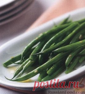 Рецепт: Жареная стручковая фасоль с чесноком на RussianFood.com