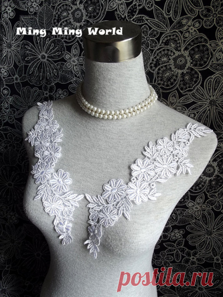 Venice Applique - 1 pairs Vintage Ivory Flower  Applique (A260) This Ivory Flower Applique Lace Trim .  Everning grown jewelry making head piece or whatever you can think of .  Measure:Lenght: 11.57’ inch (294mm) width:3.34’inch (85mm)  Listing is for 1 pair(2 pcs) .  Thank you for your attention If you need more quantity or want more information .  Please feel free to contact me