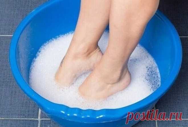 РАСТВОР, ВЫТЯГИВАЮЩИЙ ИЗ НОГ ВСЮ БОЛЬ.