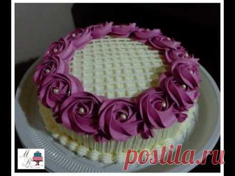 Bolo de Rosas