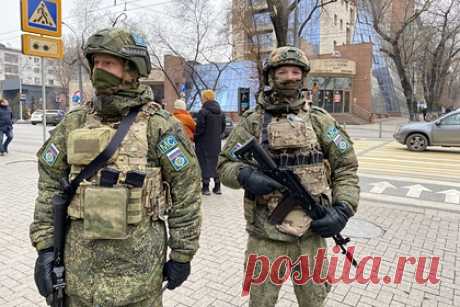 Токаев подтвердил дату вывода войск ОДКБ из Казахстана. Миротворцы начнут покидать Казахстан 13 января. Дату начала вывода союзнических войск подтвердил президент республики Касым-Жомарт Токаев, который провел заседание оперативного штаба в Алма-Ате. Токаев высоко оценил помощью миротворческого контингента и выразил признательность командованию ОДКБ.