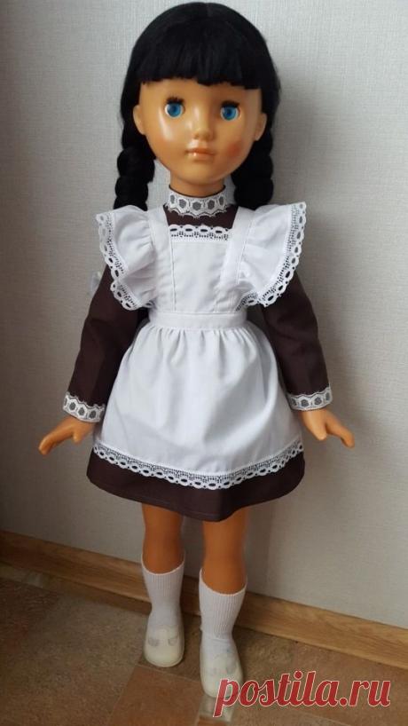 Замечательная кукла Наталья Днепропетровск. Девочка в отличном состоянии, мейк родной, парик заменен, форма новая, сшитые по ее фигуре. Пластик колки, / 7 000р