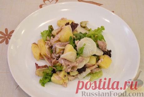 Рецепт: Картофельный салат с курицей и редиской на RussianFood.com
