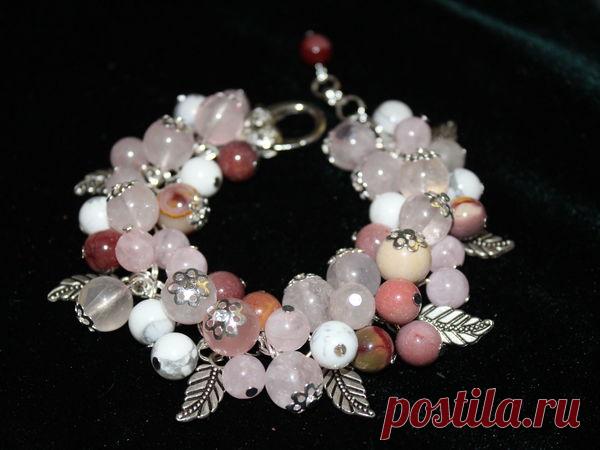 Делаем браслет на цепочке из двойных колечек – Ярмарка Мастеров