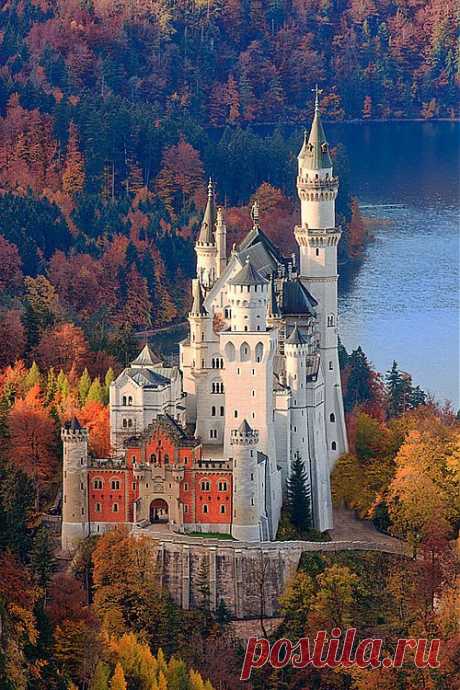 neuschwanstein castle Germany. Disney's castle))