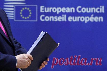 В ЕС согласовали конфискацию доходов от замороженных активов России. Послы стран Европейского союза (ЕС) принципиально согласовали предложение Еврокомиссии по использованию доходов от замороженных российских активов. Об этом сообщило бельгийское председательство в Совете ЕС в соцсети X. Уточняется, что средства должны пойти на поддержку реконструкции Украины.