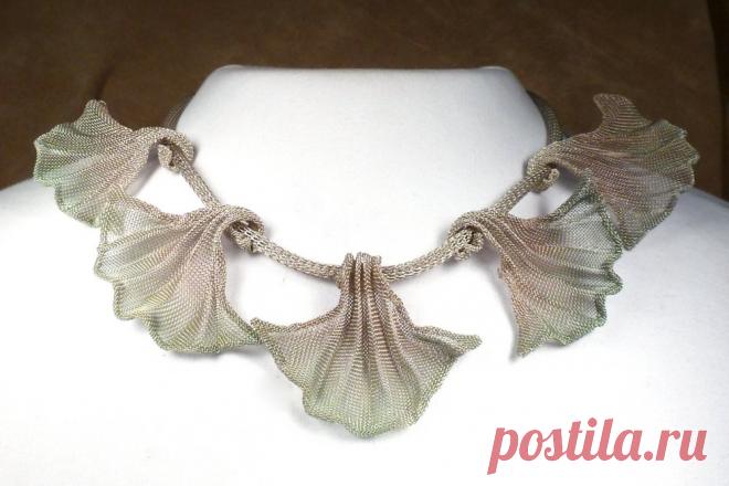 5 Leaf Ginkgo Necklace by Sarah Cavender (Metal Necklace) | Artful Home 5 Leaf Ginkgo Necklace by Sarah Cavender. 14