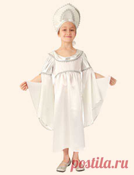 Это стихотворение-визитка поможет вам представить и защитить на маскараде, новогодней елке или детском празднике карнавальный костюм луны – очень эффектный, красивый и романтичный образ, который придется по душе любой девочке.