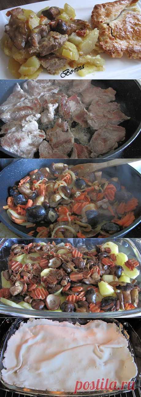 Мясо с картофелем, запечённые под тестом