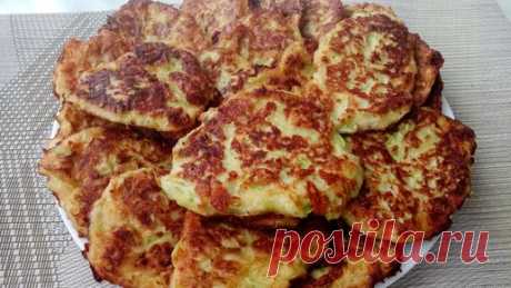 НОВИНКА! Оладьи из КАБАЧКОВ с Сыром и Чесноком! Вкусный и Простой РЕЦЕПТ Нежных Кабачковых Оладьев! | Вкусная еда у Светланы | Дзен