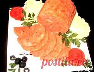Домашняя ветчина из курятины
Не секрет, что мясные продукты, которые продаются в магазинах по качеству не ахти... Из чего их делают, что добавляют - даже и думать не хочется. приготовьте куриную ветчину самостоятельно!  Рецепт тут